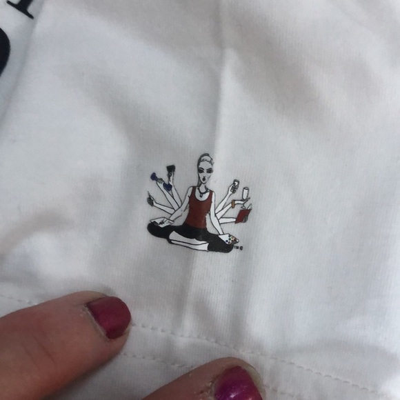 Renee Greenstein YOGA T-Shirt “WOMEN WITH CONTROL “size XS white v- neck tee - Picture 10 of 11